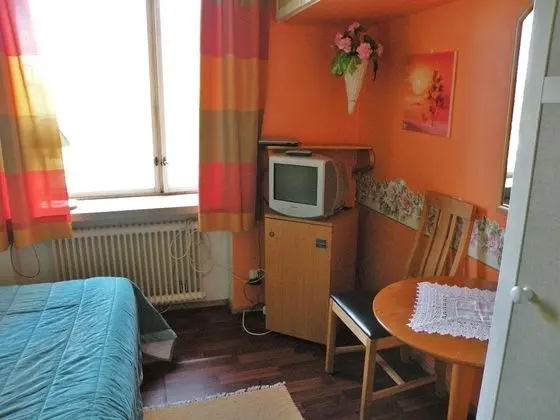 Tek Kişilik Oda, Ortak Banyo