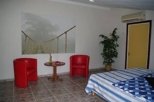 Grand Stüdyo, 2 Tek Kişilik Yatak, Bahçe Manzaralı