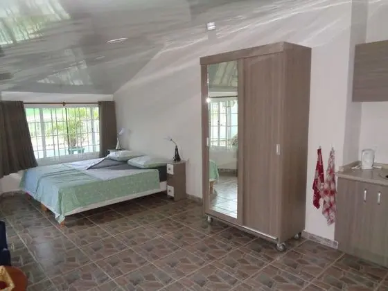 Grand Stüdyo, Birden Çok Yatak, Bahçe Manzaralı