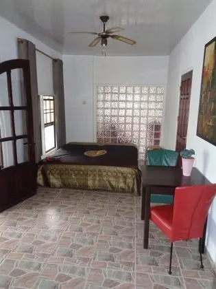 Grand Stüdyo, Birden Çok Yatak, Bahçe Manzaralı