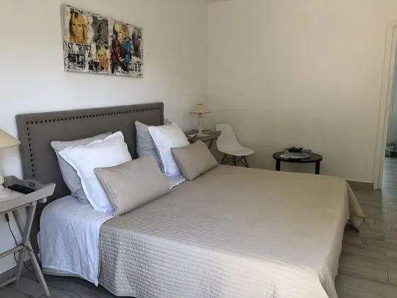 Tek Büyük Yataklı Oda, 1 Çift Kişilik Yatak, Sigara İçilmez