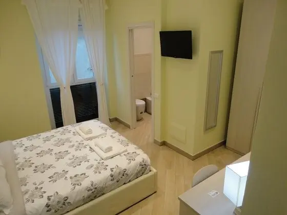 Tek Büyük Yataklı Oda