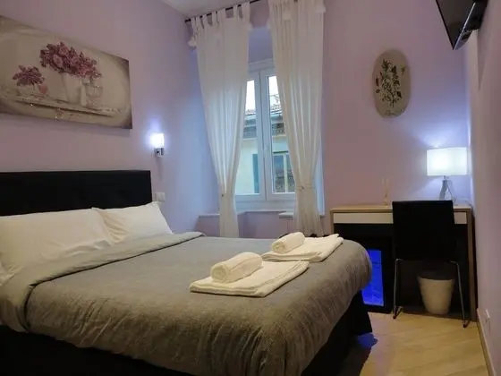Tek Büyük Yataklı Oda (small)