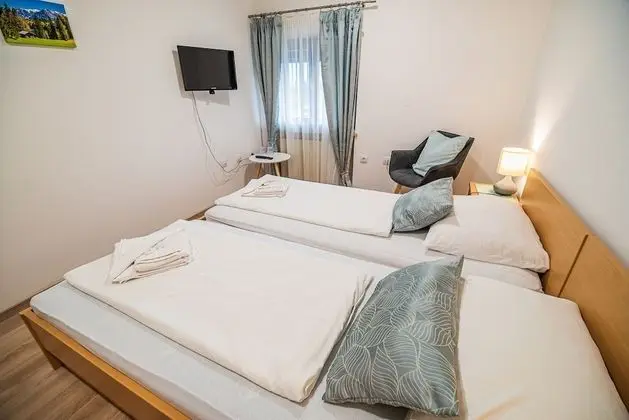 İki Ayrı Yataklı Oda (Twin room)