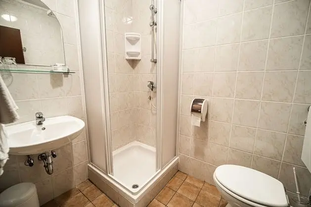 İki Ayrı Yataklı Oda (Twin room with balcony)