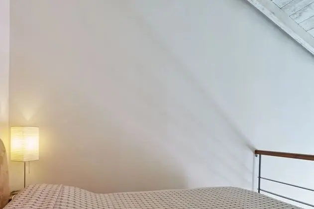 Junior Bedroom, Mezzanine Suite