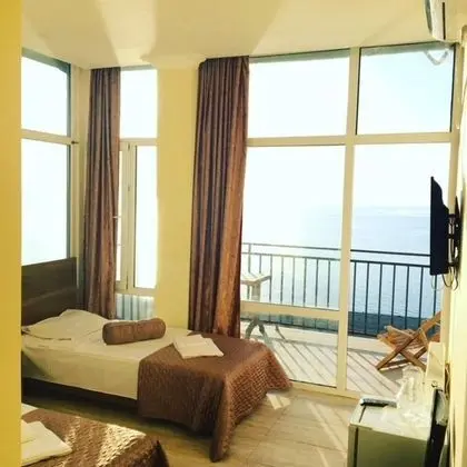 İki Ayrı Yataklı Oda, Deniz Manzaralı