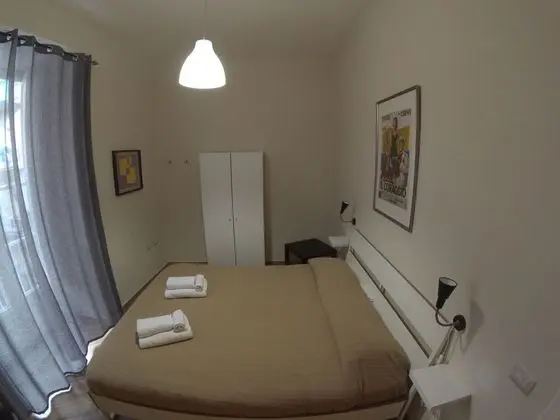 Standard Tek Büyük Yataklı Oda, Ortak Banyo