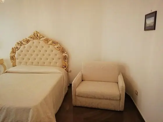 Luxury Üç Kişilik Oda