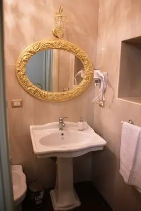 Luxury Üç Kişilik Oda