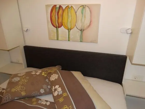Deluxe Apart Daire, Teras