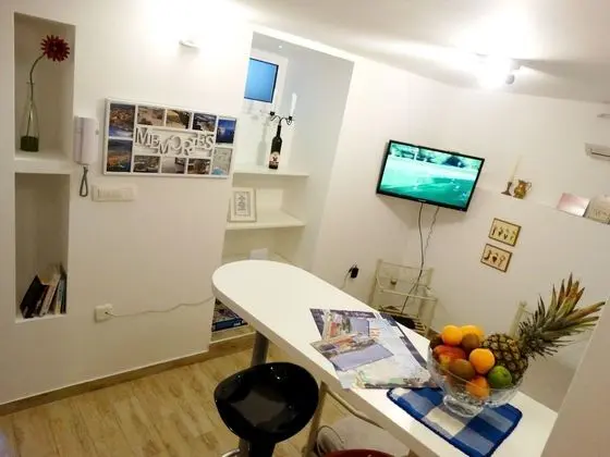 Deluxe Apart Daire, Teras