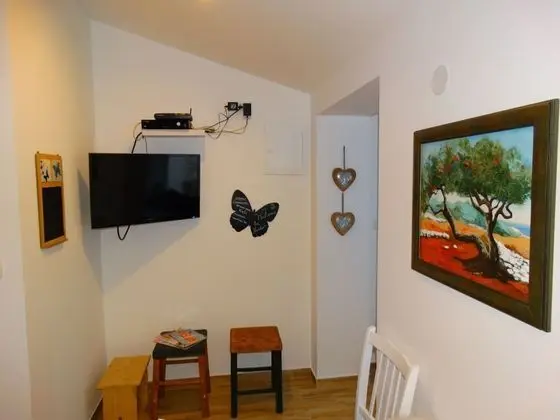 Deluxe Apart Daire, Teras