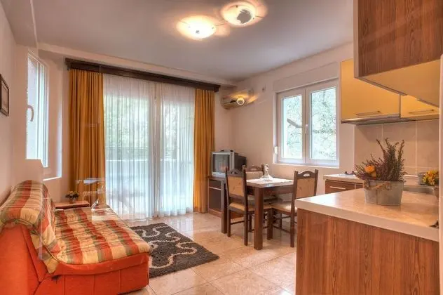 Apart Daire, 2 Yatak Odası, Balkon