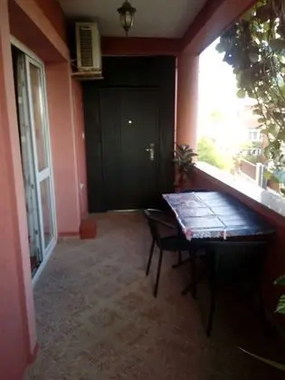 Stüdyo, Balkon