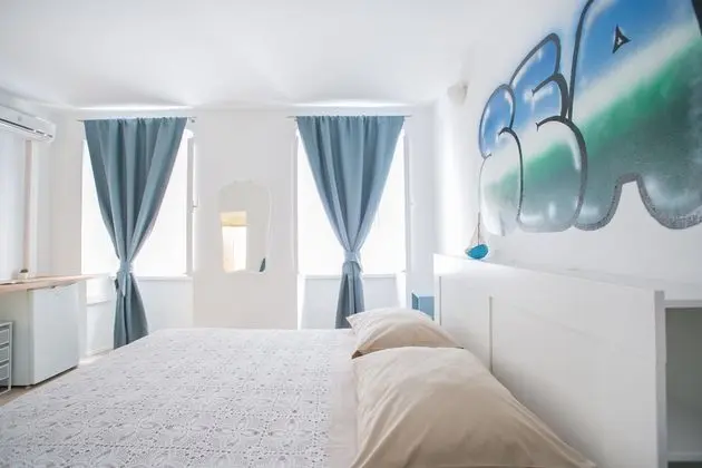 Tek Büyük Yataklı Oda (A2)