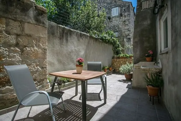 Tek Büyük Yataklı Oda, Teras (A1)