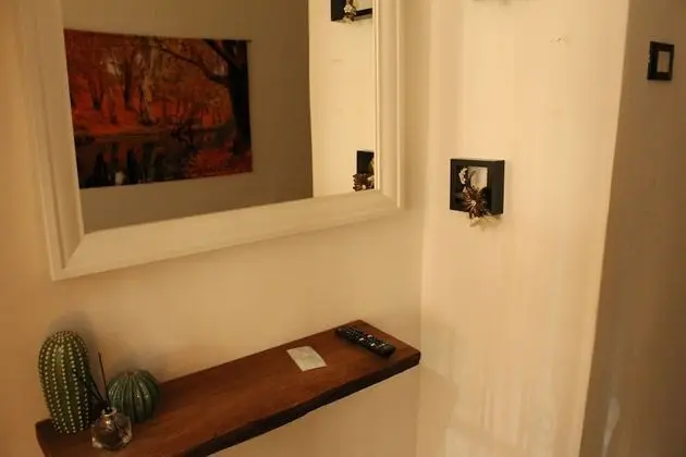 Tek Kişilik Oda, Ortak Banyo ( Via Principe Amedeo, 62)