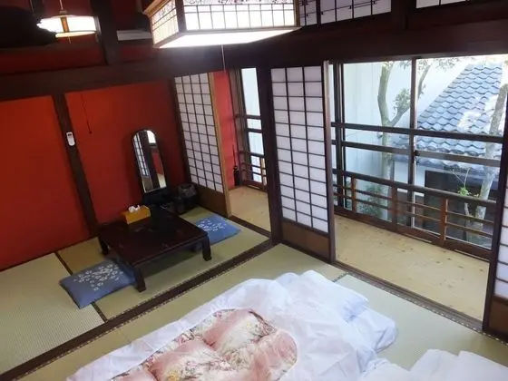 Standard İki Ayrı Yataklı Oda (Japanese Style, Suzaku)