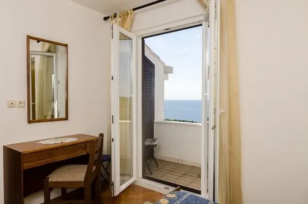 Tek Büyük Yataklı Oda, Balkon