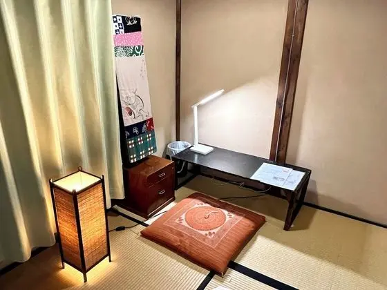 Standard Oda, Ortak Banyo (Please Check in by 10 PM)