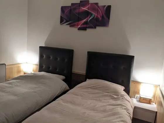 Design Tek Büyük Yataklı Oda