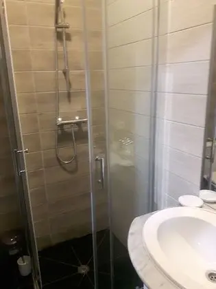 Design Tek Büyük Yataklı Oda
