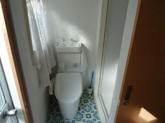 Tek Büyük Yataklı Oda, 1 Çift Kişilik Yatak, Ortak Banyo (1st Floor)