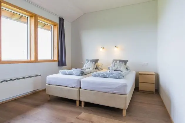 Tek Büyük veya İki Ayrı Yataklı Oda, Özel Banyo (Extra Bed)