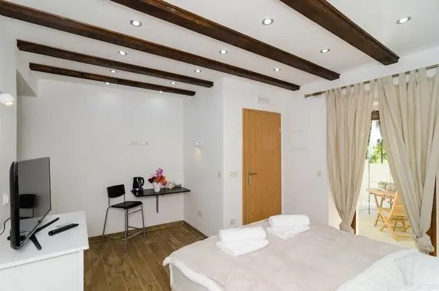 Classic Stüdyo, 1 Yatak Odası, Bahçe Manzaralı (1)