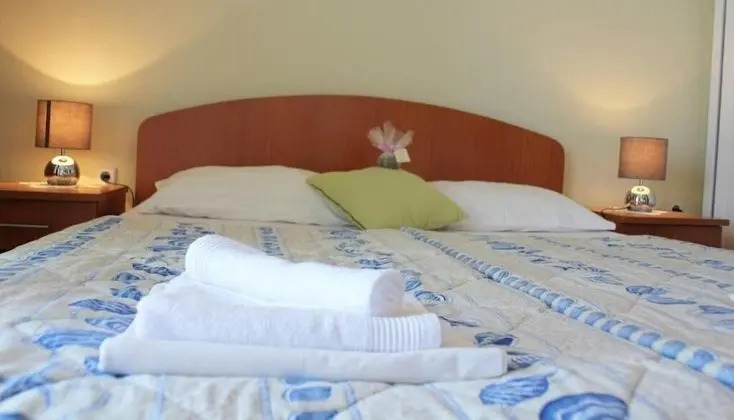 Tek Büyük Yataklı Oda, Balkon, Deniz Manzaralı