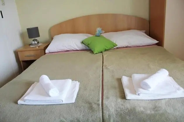 Tek Büyük Yataklı Oda, Balkon, Deniz Manzaralı