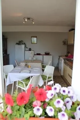 Tek Büyük Yataklı Oda, Balkon, Deniz Manzaralı