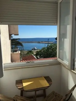 Oda, 2 Tek Kişilik Yatak, Deniz Manzaralı