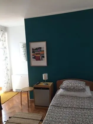 Oda, 2 Tek Kişilik Yatak, Deniz Manzaralı