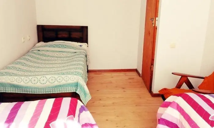 İki Ayrı Yataklı Oda, 2 Tek Kişilik Yatak, Dağ Manzaralı