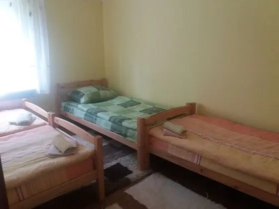 Economy Üç Kişilik Oda, 3 Tek Kişilik Yatak