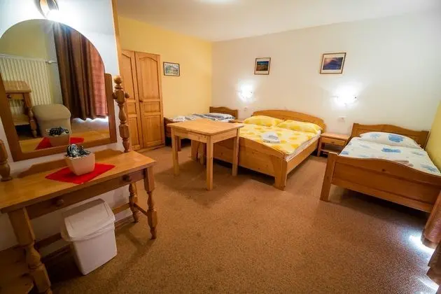 Dört Kişilik Oda