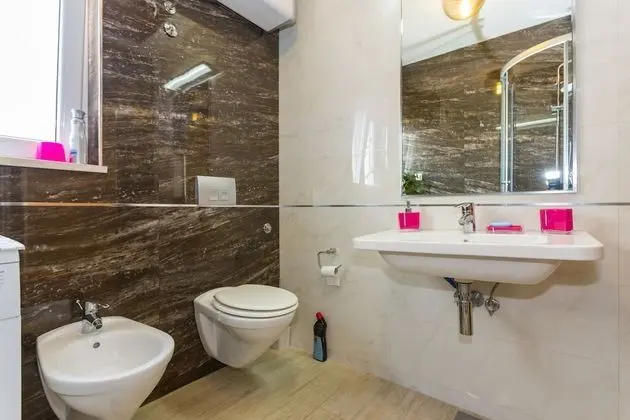 Economy Tek Kişilik Oda, Ortak Banyo, Bahçe Manzaralı