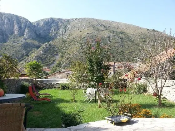 Apart Daire, 3 Yatak Odası, Nehir Manzaralı (Two Balconies)