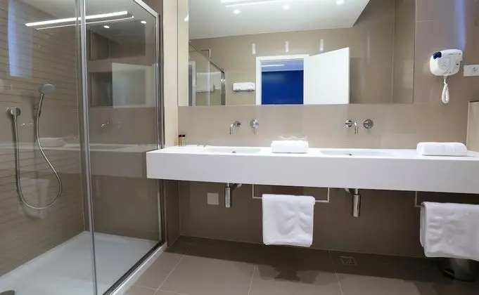 Deluxe İki Ayrı Yataklı Oda