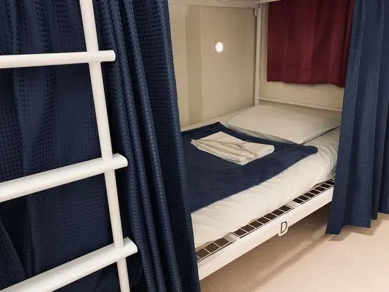 Ortak Ranzalı Oda, Sadece erkekler için (Room for 4 Guests)