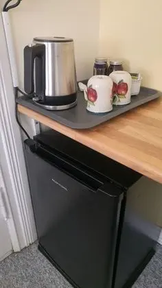 Tek Büyük Yataklı Oda, Ortak Banyo