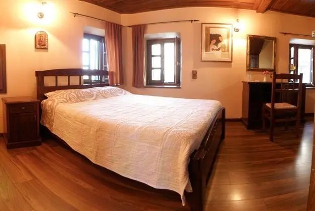 Standard Oda (Meteora View)