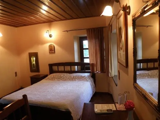 Standard Oda (Meteora View)