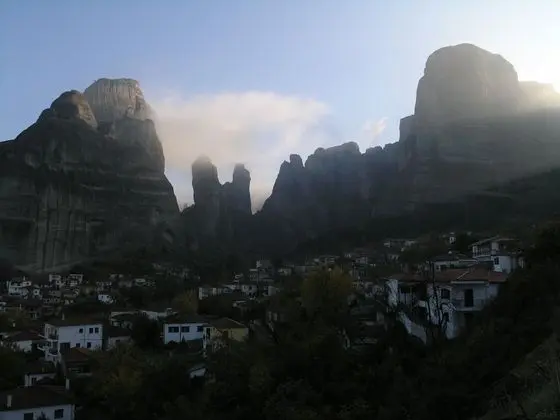 Standard Oda (Meteora View)