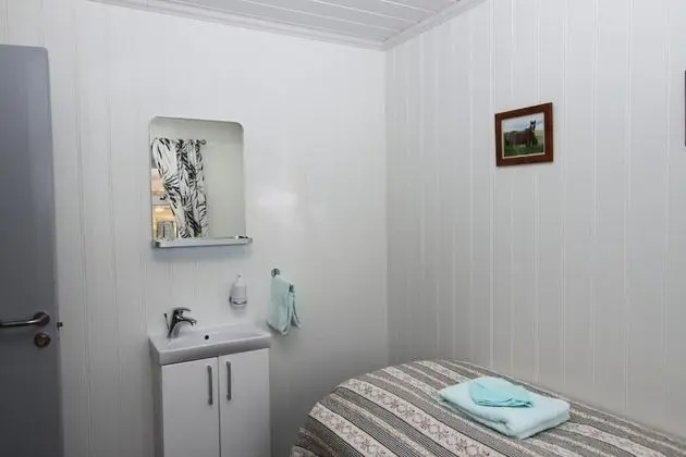 Tek Kişilik Oda, Ortak Banyo