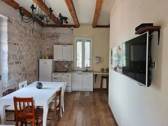 Basic Üç Kişilik Oda, Deniz Manzaralı