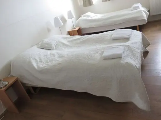 Standard Üç Kişilik Oda, Ortak Banyo