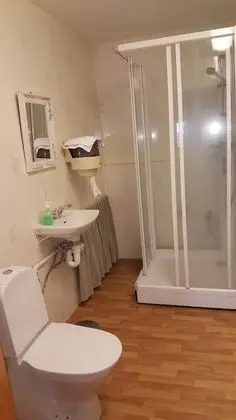 Standard Üç Kişilik Oda, Ortak Banyo